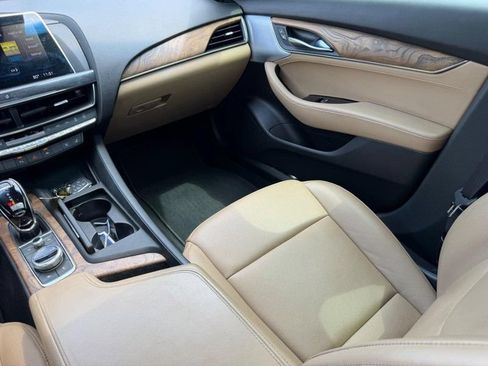 Used 2022 Cadillac CT5 Premium Luxury RWD image 16
