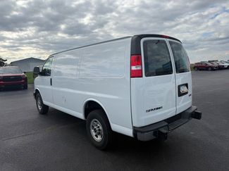Used 2022 GMC Savana 2500 w/ Driver Convenience Package video 3
