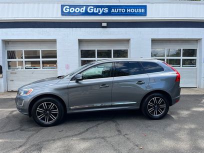 Used 2016 Volvo XC60 T6 Platinum w/ Climate Package