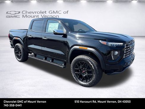 New 2026 GMC Canyon Denali w/ LPO, Denali Black Edition AWD/4WD image 16