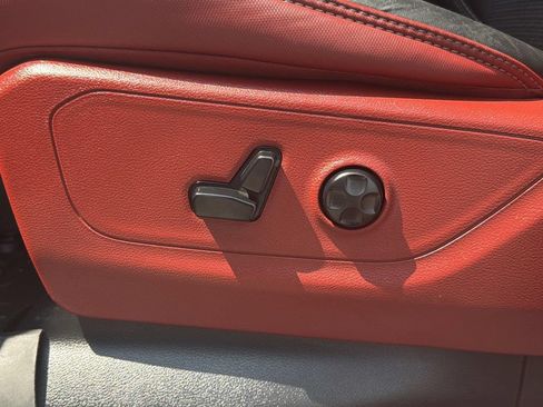 Used 2019 RAM 1500 Rebel w/ Rebel Level 2 Equipment Group AWD/4WD image 14
