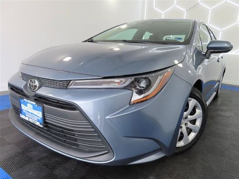 Used 2024 Toyota Corolla LE FWD image 1