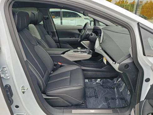 New 2026 Cadillac Optiq Sport 1 AWD/4WD image 11