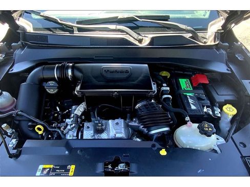 Used 2023 Jeep Compass Altitude image 11