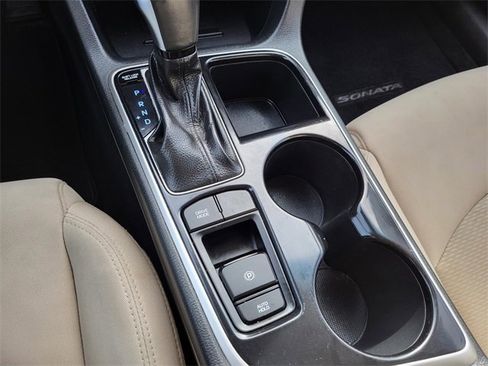 Used 2019 Hyundai Sonata SEL w/ Tech Package 02 image 24