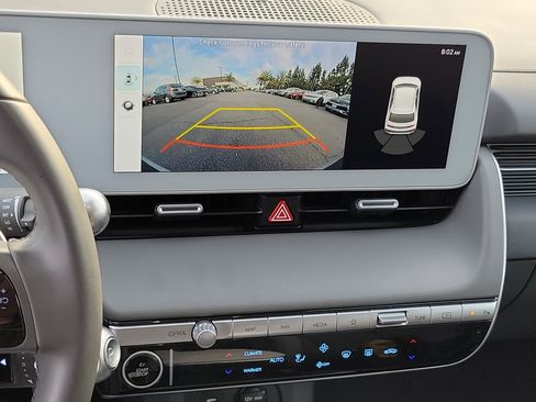 Used 2024 Hyundai Ioniq 5 SE image 12