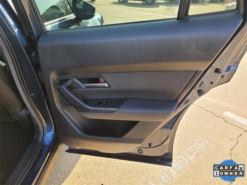 Used 2025 MAZDA CX-50 AWD 2.5 S w/ Preferred Package image 9