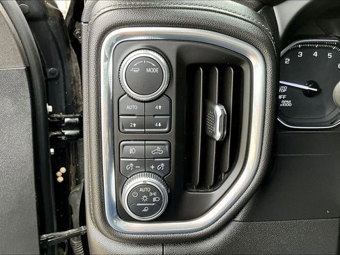 Used 2021 GMC Sierra 1500 Elevation AWD/4WD image 18