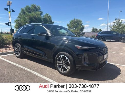 Used 2025 Audi Q5 Premium Plus w/ Premium Plus AWD/4WD image 3