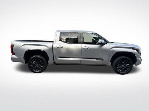 Used 2024 Toyota Tundra Platinum AWD/4WD image 4
