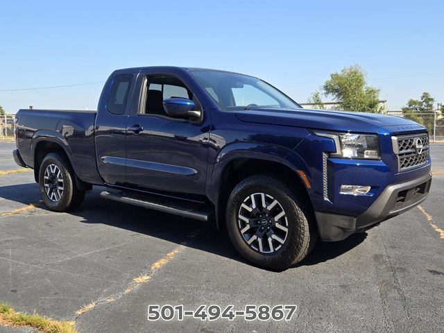 Used 2022 Nissan Frontier SV AWD/4WD image 7