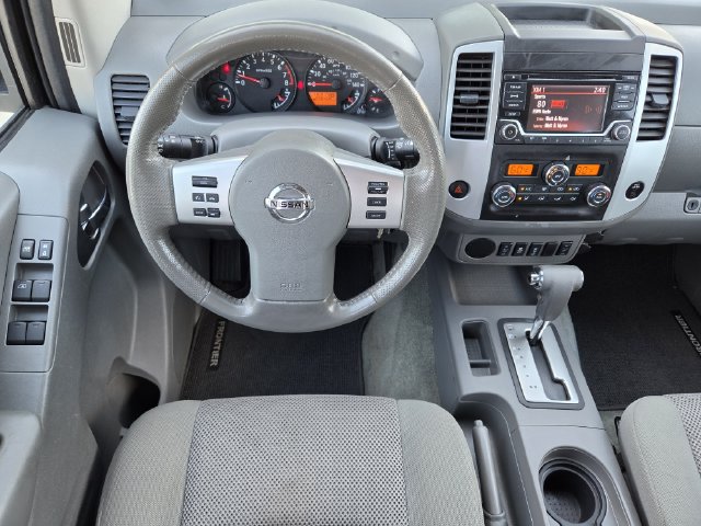 Used 2016 Nissan Frontier SV w/ SV Value Truck Package RWD image 31