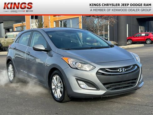 Used 2014 Hyundai Elantra GT image 1