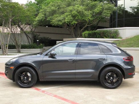 Used 2017 Porsche Macan S AWD/4WD image 3