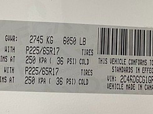 Used 2016 Dodge Grand Caravan SXT w/ UConnect Hands-Free Group image 27