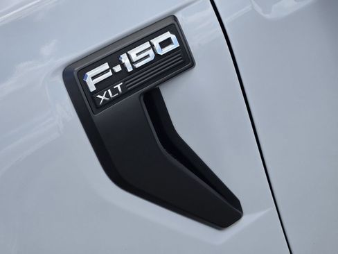 Used 2022 Ford F150 XLT w/ Equipment Group 302A High image 10