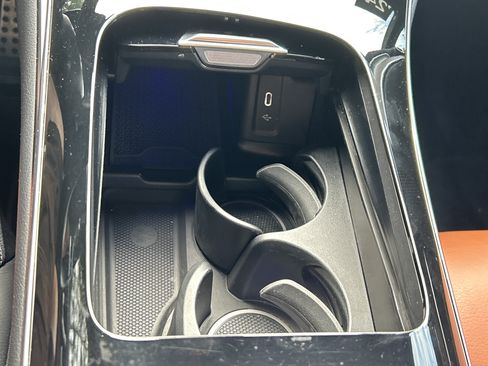 Certified 2024 Mercedes-Benz GLC 300 4MATIC image 35