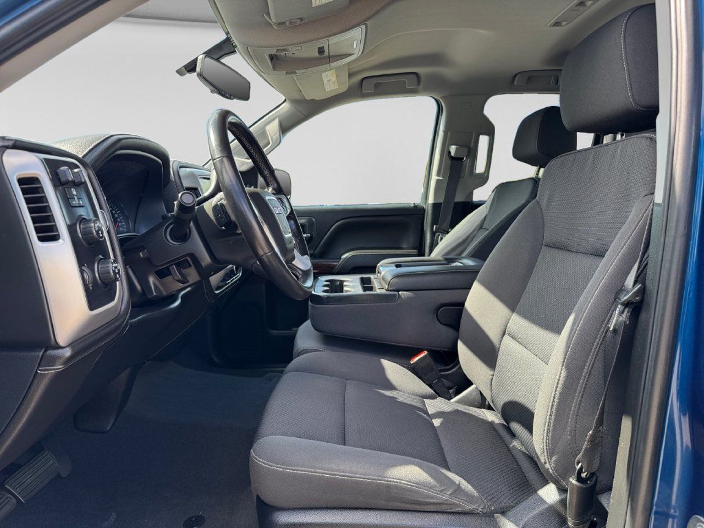 Used 2019 GMC Sierra 1500 SLE w/ SLE Value Package AWD/4WD image 19