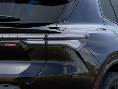 New 2025 Chevrolet Equinox EV RS image 35