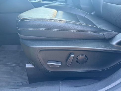Used 2022 Ford Escape SEL w/ Technology Package AWD/4WD image 16