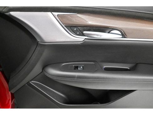 Certified 2023 Cadillac XT6 Sport w/ Platinum Package image 17