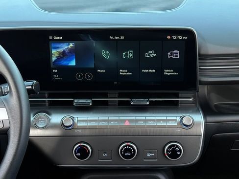 New 2026 Hyundai Kona SE image 13