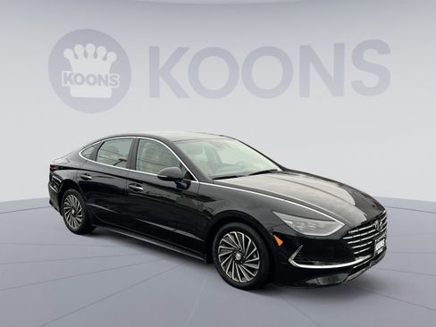 Used 2022 Hyundai Sonata Limited w/ Winter Weather Package image 10