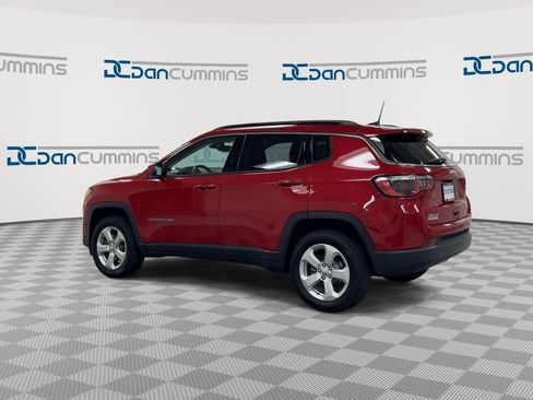 Used 2020 Jeep Compass Latitude AWD/4WD image 6