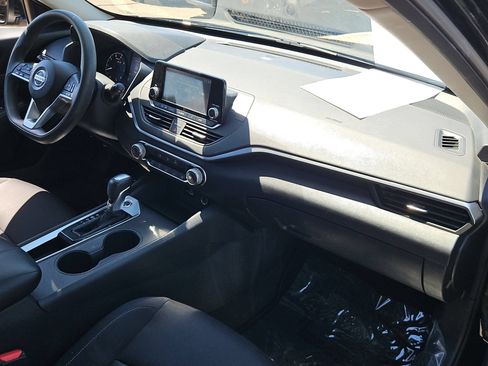 Used 2021 Nissan Altima 2.5 S FWD image 25
