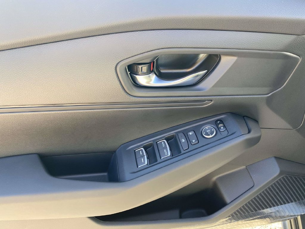 New 2026 Honda Accord LX image 15