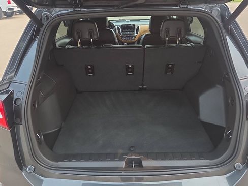Used 2018 Chevrolet Equinox Premier FWD image 5