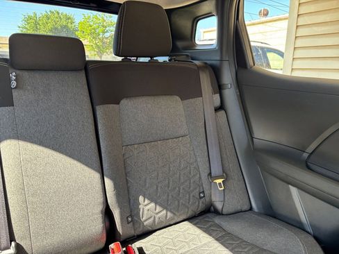 Used 2025 Nissan Kicks SV FWD image 35