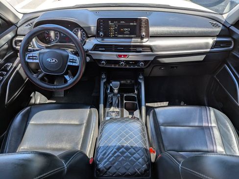 Used 2020 Kia Telluride S AWD/4WD image 23