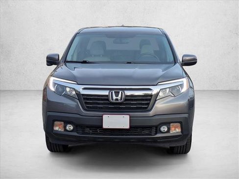 Used 2018 Honda Ridgeline RTL-T image 2