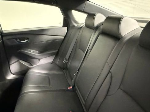 Used 2025 Honda Accord Sport image 37