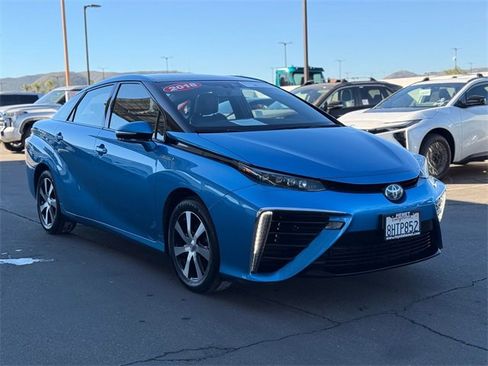 Used 2018 Toyota Mirai image 3