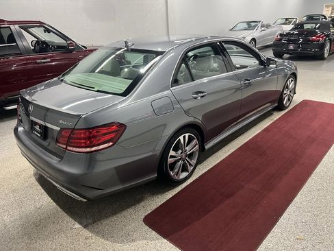 Used 2016 Mercedes-Benz E 350 4MATIC Sedan image 13