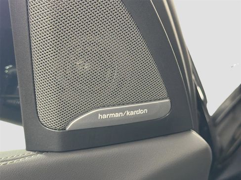 New 2026 BMW X5 sDrive40i RWD image 18