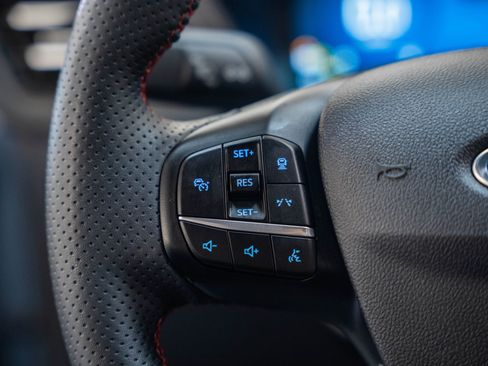 Certified 2023 Ford Escape ST-Line Select w/ Tech Pack #2 image 34