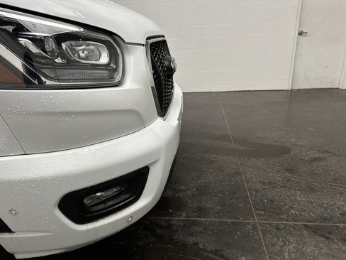 Used 2023 Ford Transit 350 XLT image 2