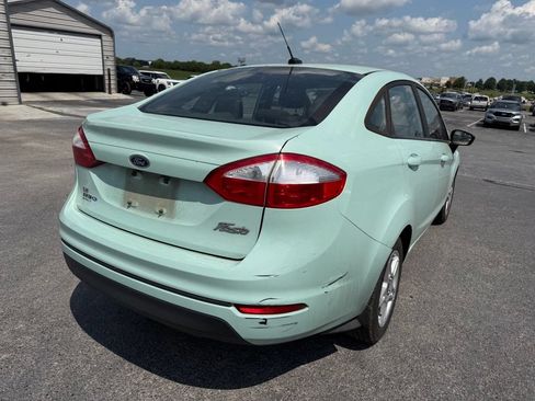 Used 2017 Ford Fiesta SE FWD image 19
