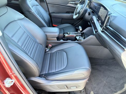 Used 2023 Kia Sportage SX FWD image 16