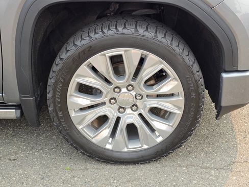 Used 2020 GMC Sierra 1500 Denali w/ Denali Ultimate Package image 9