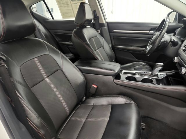 Used 2024 Nissan Altima 2.5 SR FWD image 21