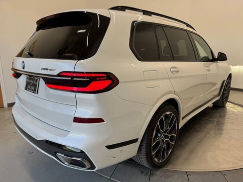 Used 2023 BMW X7 xDrive40i w/ Executive Package image 31