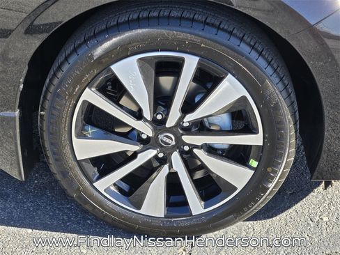 New 2025 Nissan Sentra SV w/ SV Premium Package image 5