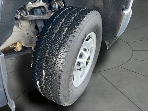 Used 2025 Chevrolet Silverado 2500 W/T w/ WT Convenience Package image 29