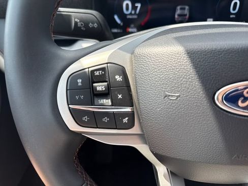 New 2026 Ford Explorer Active AWD/4WD image 28