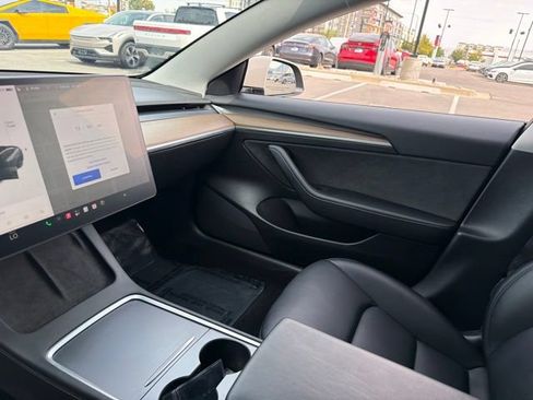 Used 2021 Tesla Model 3 Performance AWD/4WD image 21