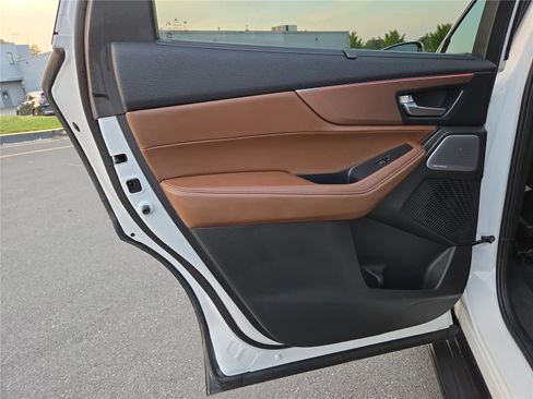 Used 2025 Acura MDX SH-AWD w/ Technology Package image 25
